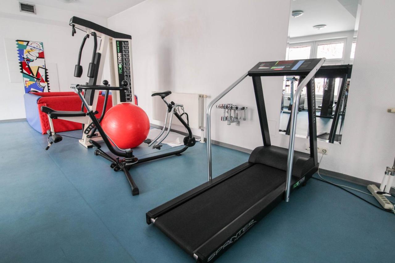 Hotel Familijny Osrodek Wypoczynkowo - Rehabilitacyjny Krynica-Zdrój Esterno foto